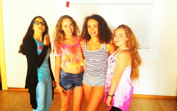 Fotky a video z anglického příměstského tábora v Budějovicích – týden od 20.7.2015